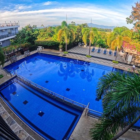 Hotel Centauria Wild Udawalawe Esterno foto