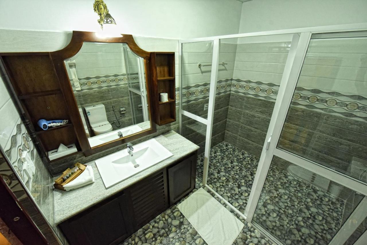 Hotel Centauria Wild Udawalawe Esterno foto