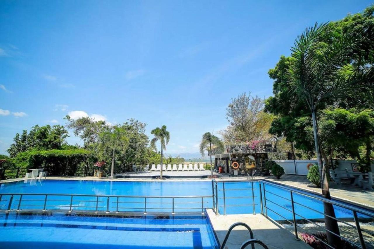 Hotel Centauria Wild Udawalawe Esterno foto