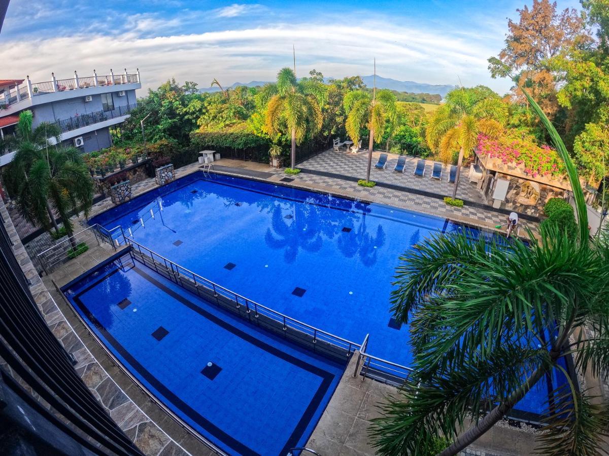 Hotel Centauria Wild Udawalawe Esterno foto