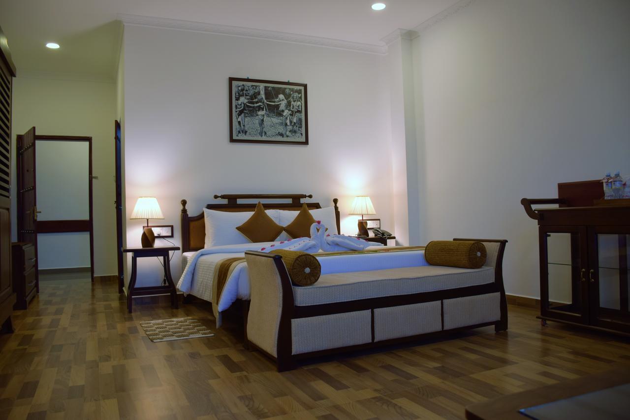 Hotel Centauria Wild Udawalawe Esterno foto